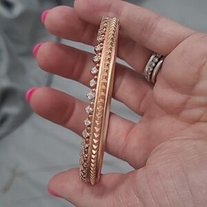 Kendra Scott bracelet